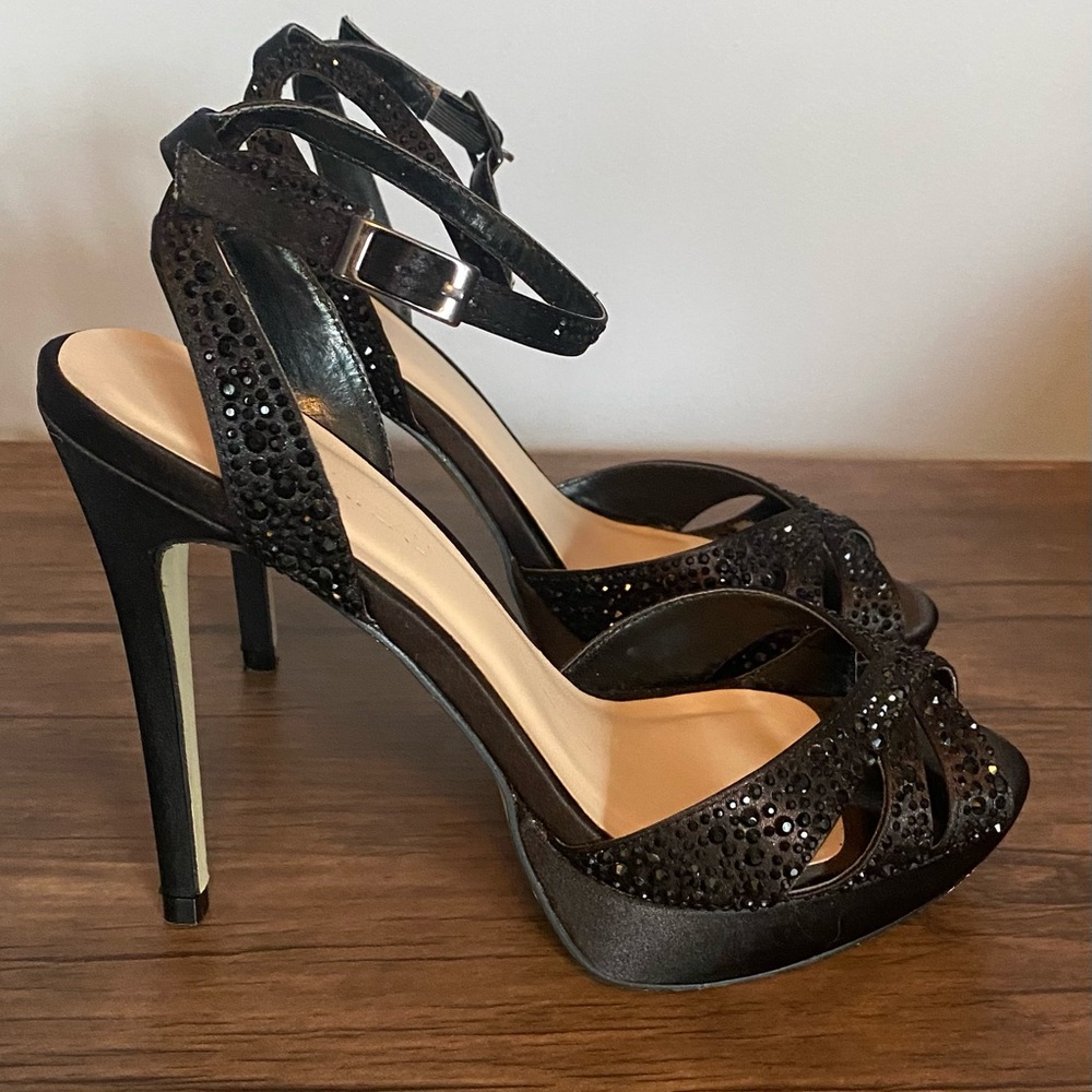 Black Sparkling Heels - Picture 2 of 6